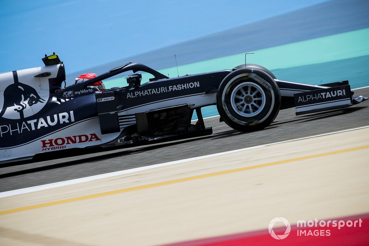 1. Pierre Gasly, AlphaTauri AT02: 237 vueltas (1282,644 km)
