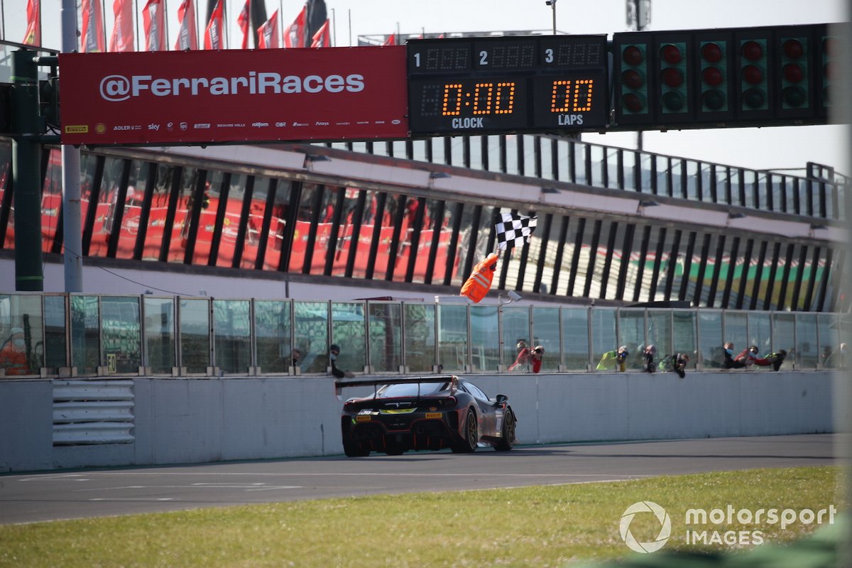 Roger Grouwels, Race Art - Kroymans taglia il traguardo e vince la gara
