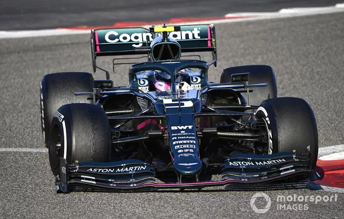 Sebastian Vettel, Aston Martin AMR21 