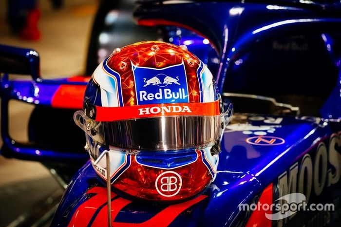 El casco de Pierre Gasly para el GP de Abu Dhabi