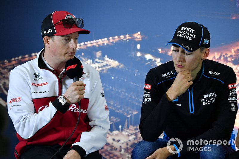 Kimi Raikkonen, Alfa Romeo e George Russell, Williams Racing alla conferenza stampa
