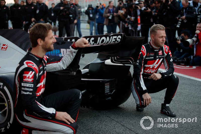 Romain Grosjean, Haas F1 Team and Kevin Magnussen, Haas F1 Team