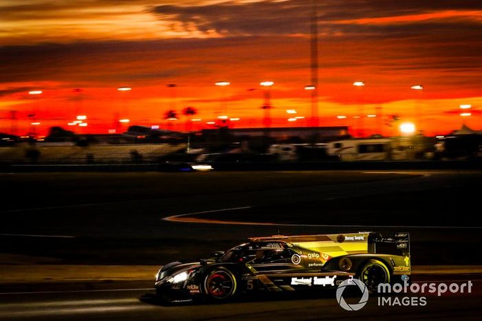 #5 Mustang Sampling Racing / JDC-Miller MotorSports Cadillac DPi, DPi: Sebastien Bourdais, Loic Duval, Joao Barbosa