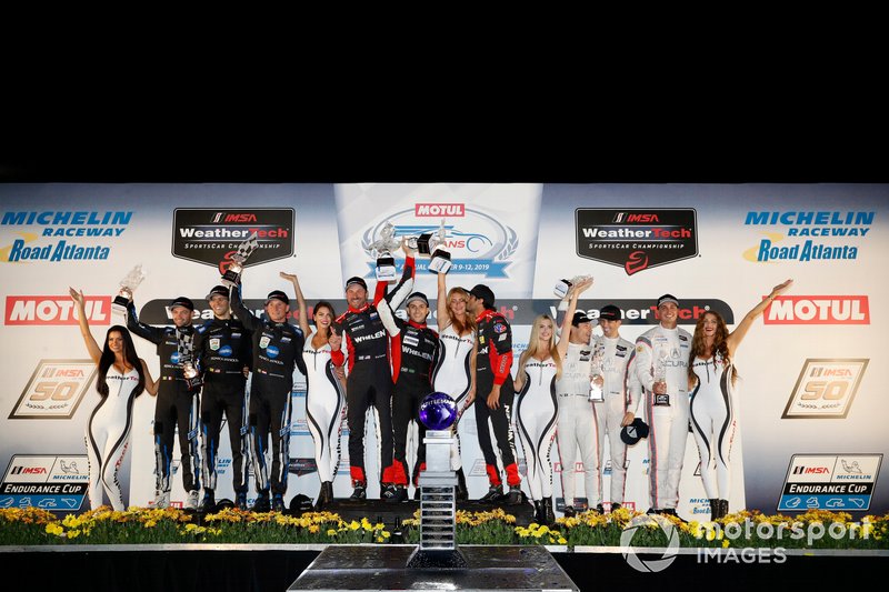 Podio: i vincitori #31 Action Express Racing Cadillac DPi: Felipe Nasr, Eric Curran, Pipo Derani, al secondo posto #10 Wayne Taylor Racing Cadillac DPi: Renger Van Der Zande, Jordan Taylor, Matthieu Vaxiviere, al terzo posto #7 Acura Team Penske Acura DPi: Ricky Taylor, Helio Castroneves, Graham Rahal