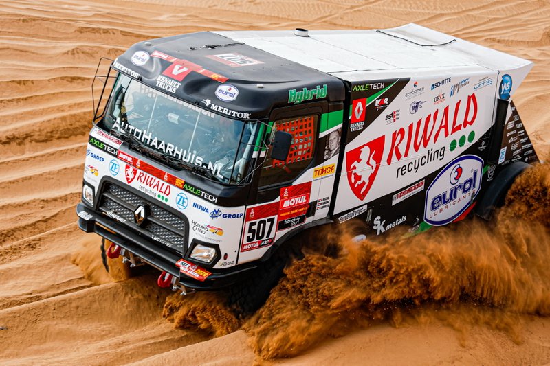 #507 Riwald Dakar Team Renault: Gert Huzink, Rob Buursen, Martin Roesink
