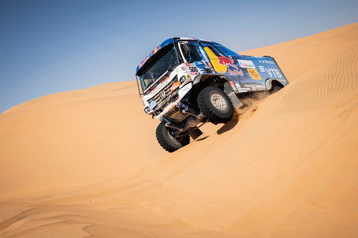 #500 Kamaz - Master: Dmitry Sotnikov, Ruslan Akhmadeev, Ilgiz Akhmetzianov