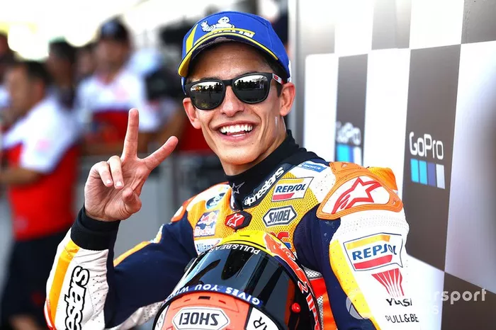 Marc, por décima temporada consecutiva, ganó cinco o más carreras. Así, el español batió su propio récord. Antes que él, el logro pertenecía a Mike Hailwood, quien ganó al menos cinco carreras siete años seguidos.