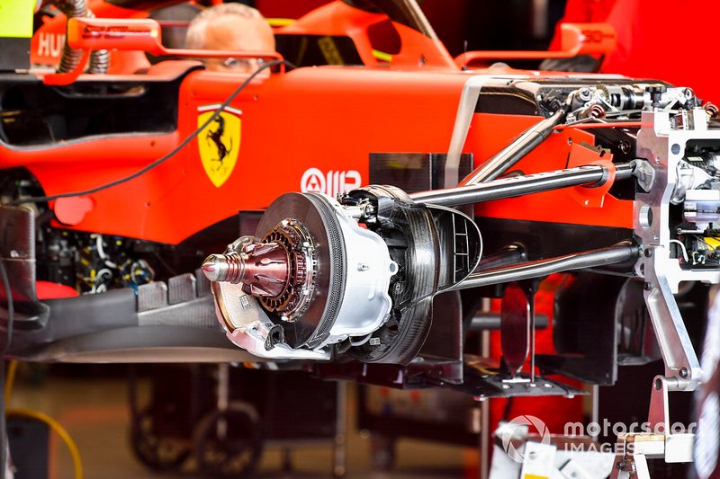 Front brake of Ferrari SF90