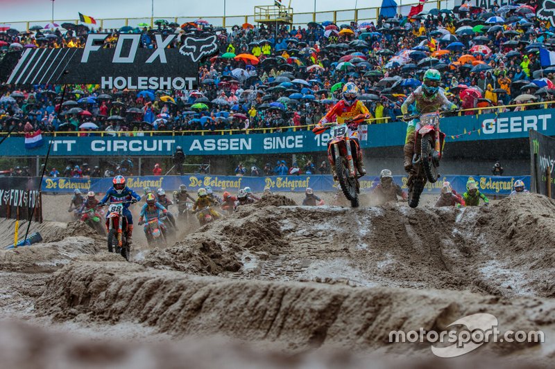 Jorge Prado en Tim Gajser zij aan zij.