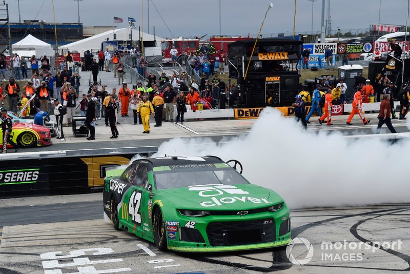 Kyle Larson, Chip Ganassi Racing, Chevrolet Camaro Clover