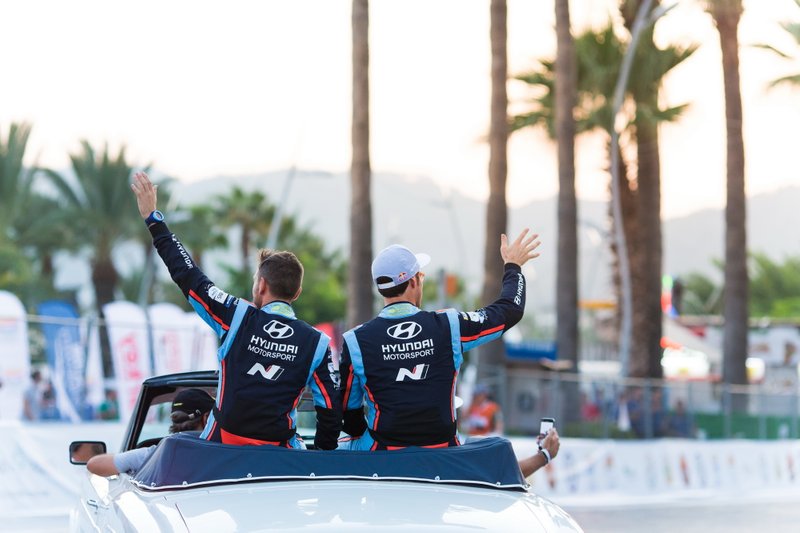 Thierry Neuville, Nicolas Gilsoul, Hyundai Motorsport Hyundai i20 Coupe WRC