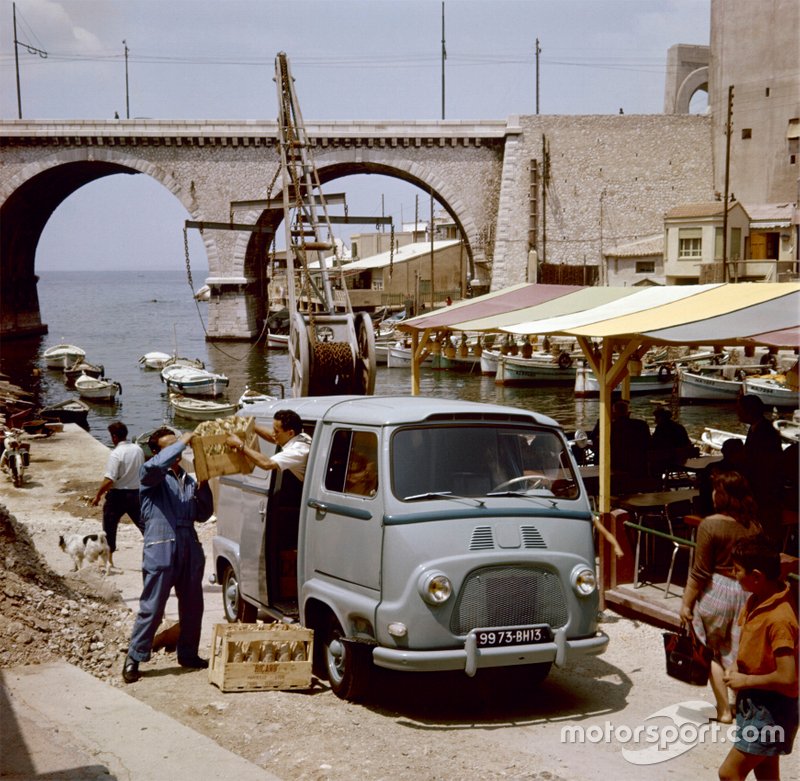 Renault Estafette