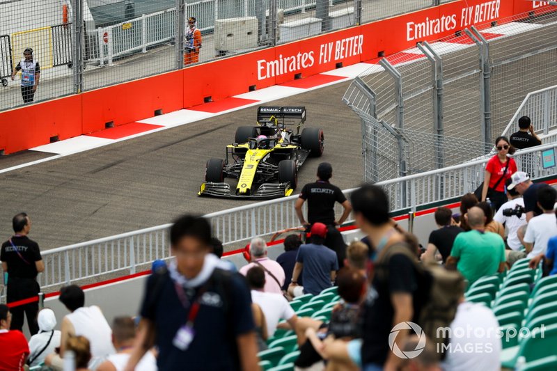 Daniel Ricciardo, Renault R.S.19