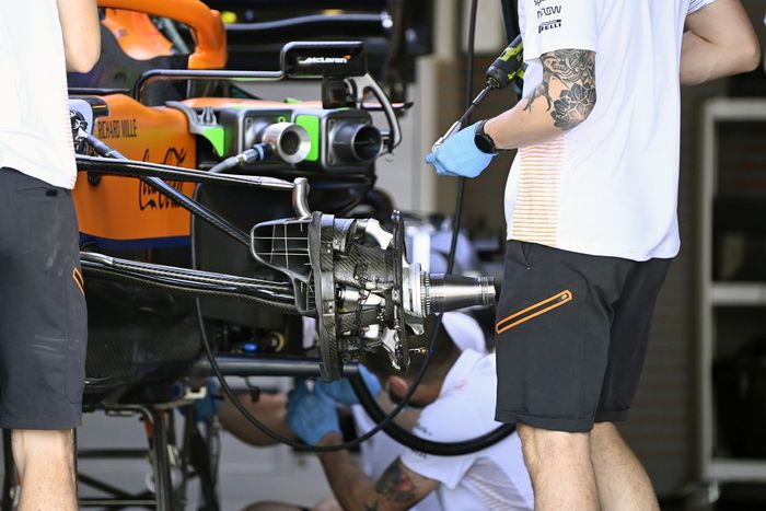 Detalle del McLaren MCL35M 