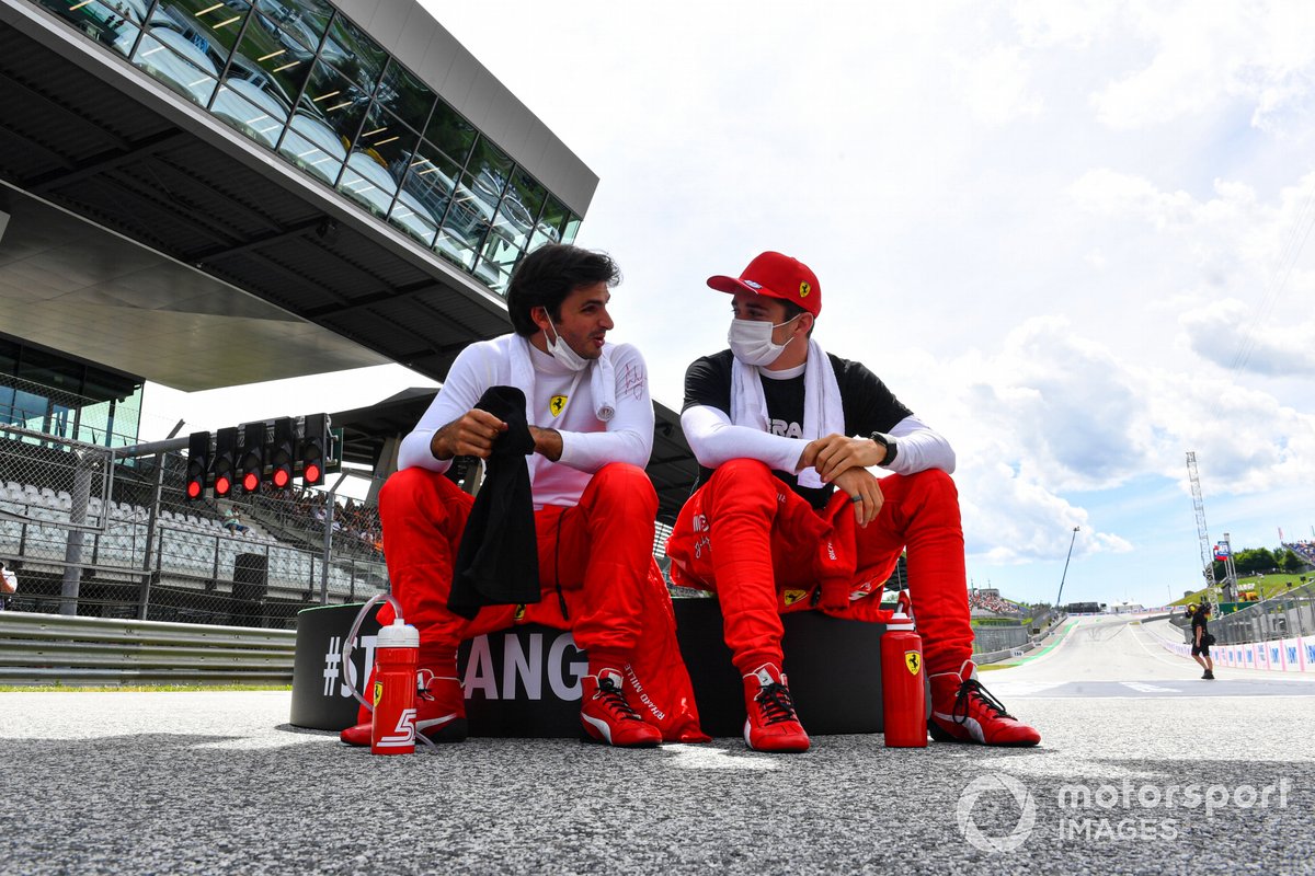 Carlos Sainz Jr., Ferrari, Charles Leclerc, Ferrari