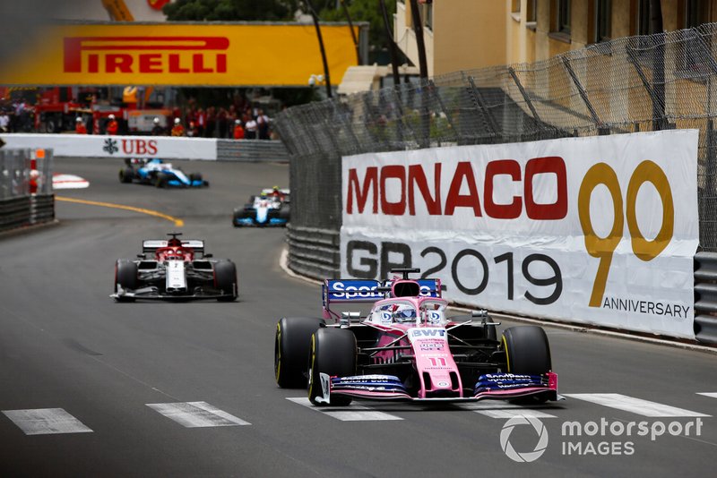 Sergio Perez, Racing Point RP19, Kimi Raikkonen, Alfa Romeo Racing C38