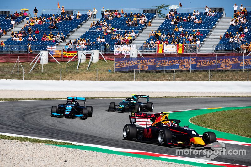 Liam Lawson, MP Motorsport and Andreas Estner, Jenzer Motorsport