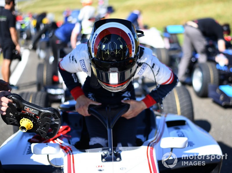 Lirim Zendeli, Sauber Junior Team by Charouz