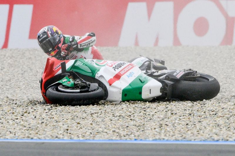Johann Zarco, chute de l'équipe LCR Honda