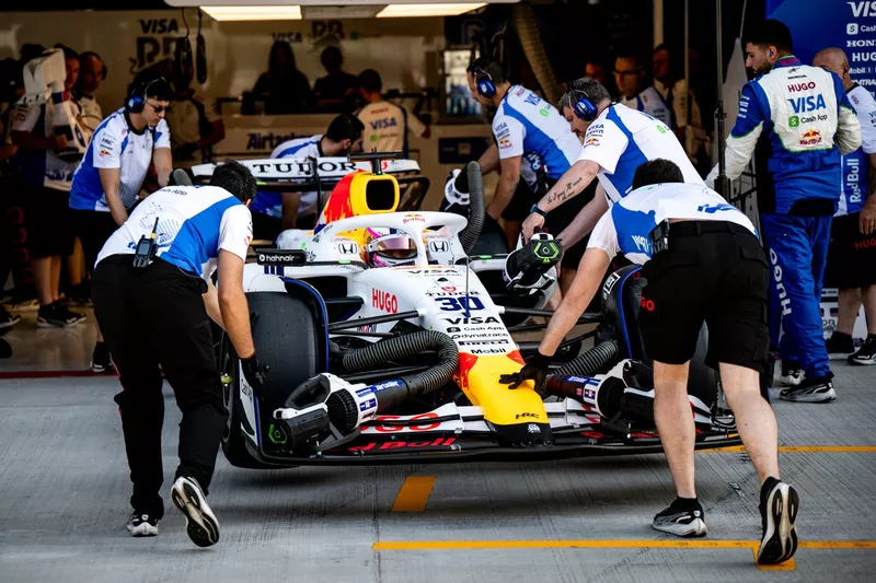 Liam Lawson, Racing Bulls, essais Pirelli Hungaroring