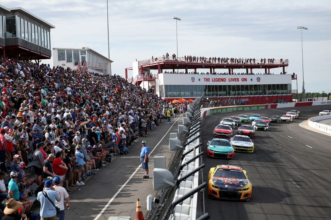 Carson Hocevar, Spire Motorsports Chevrolet