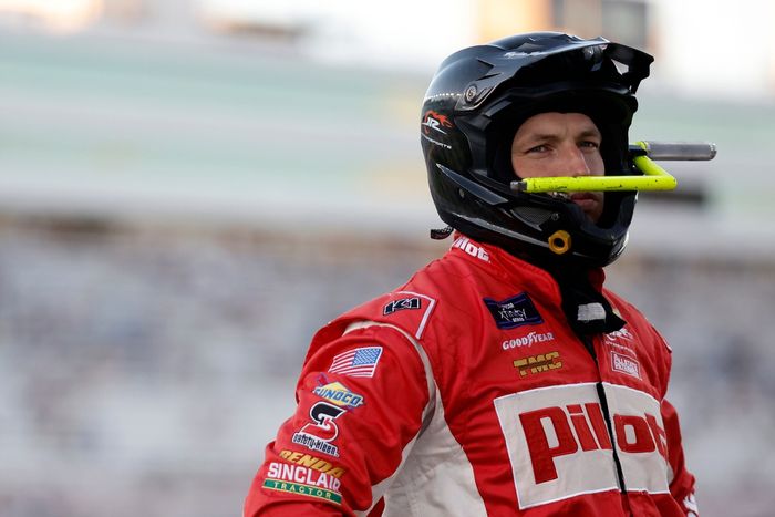 Sammy Smith, JR Motorsprots Chevrolet, crew member