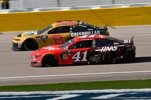 Daniel Suarez, Stewart-Haas Racing, Ford Mustang Haas Automation and Austin Dillon, Richard Childress Racing, Chevrolet Dow SILASTIC Silicone Elastomers