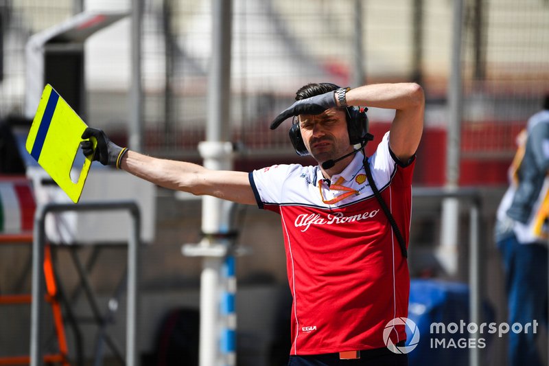 Alfa Romeo mechanic