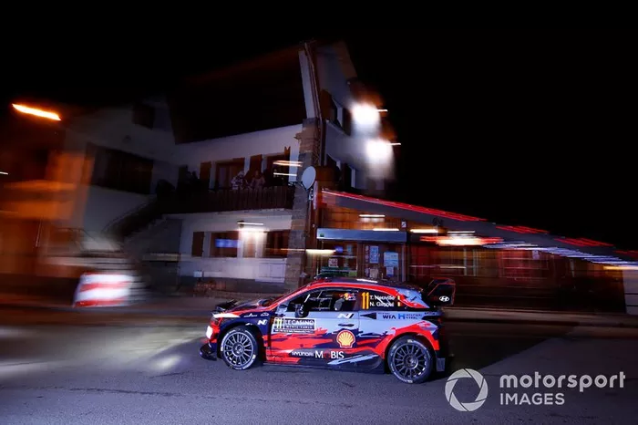 Thierry Neuville, Nicolas Gilsoul, Hyundai Motorsport Hyundai i20 Coupe WRC