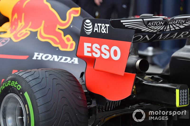 Rear wing of the Red Bull Racing RB15