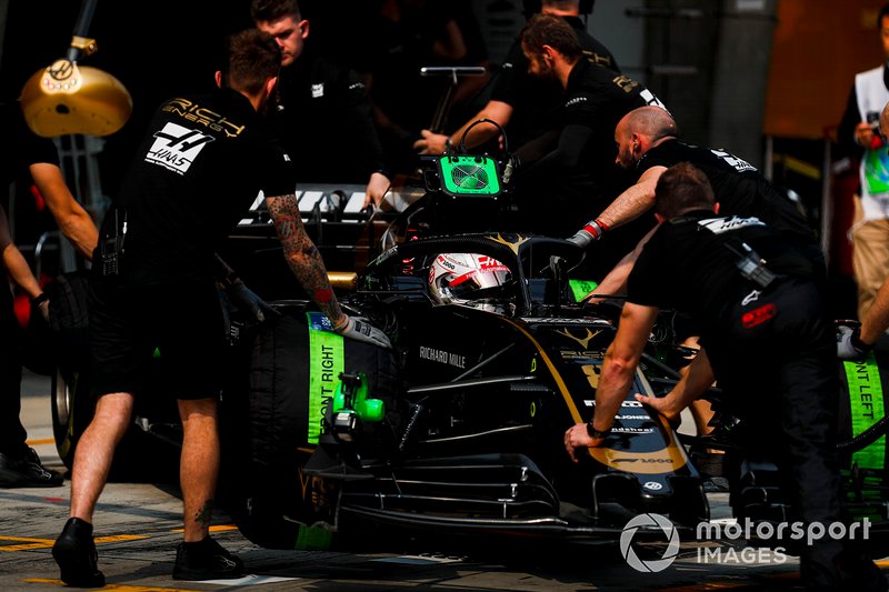 Romain Grosjean, Haas F1 Team VF-19