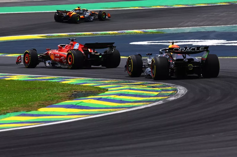 Max Verstappen, Red Bull Racing RB20, Charles Leclerc, Ferrari SF-24