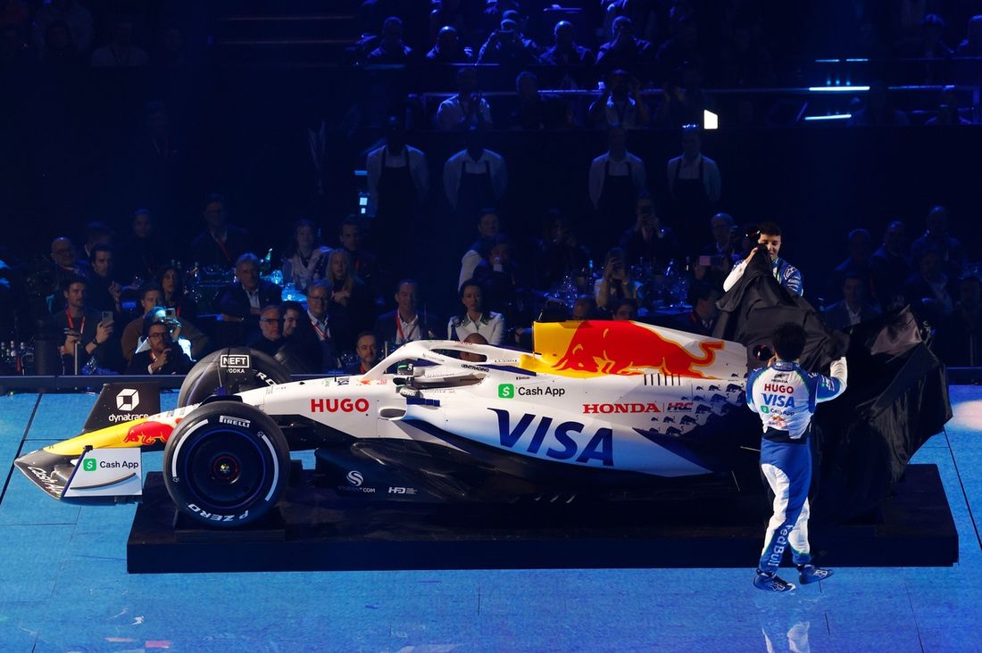 Isack Hadjar, RB F1 Team, Yuki Tsunoda, RB F1 Team, Racing Bulls VCARB 02