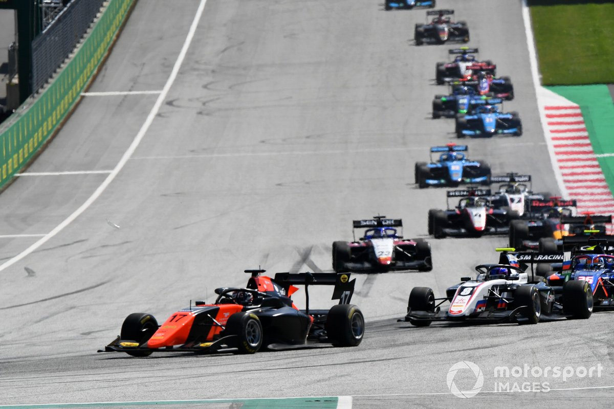 Richard Verschoor, MP Motorsport, Alexander Smolvar, ART Grand Prix e Niko Kari, Charouz Racing System