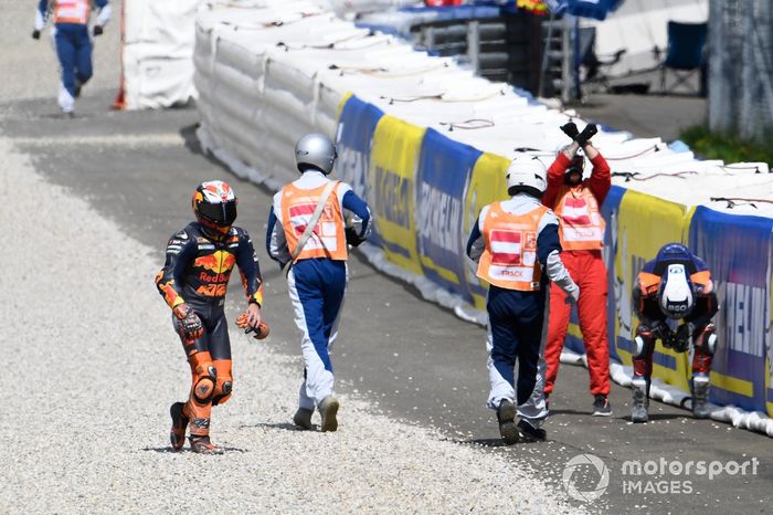 Accidente de Miguel Oliveira, Red Bull KTM Tech 3, Pol Espargaró, Red Bull KTM Factory Racing