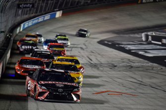Erik Jones, Joe Gibbs Racing, Toyota Camry Craftsman, Clint Bowyer, Stewart-Haas Racing, Ford Mustang Rush Truck Centers/Mobil 1