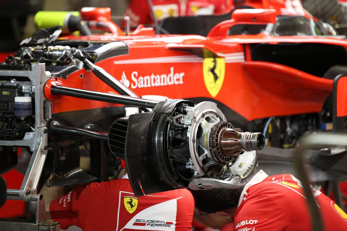 Dettaglio freno anteriore Ferrari SF70H