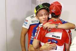 Andrea Dovizioso, Ducati Team, Valentino Rossi, Yamaha Factory Racing