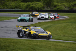 #9 K-Pax Racing McLaren 650S GT3: Alvaro Parente, Ben Barnicoat