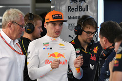Dr Helmut Marko, Red Bull Motorsport Consultant, Max Verstappen, Red Bull Racing and Christian Horner, Red Bull Racing Team Principal