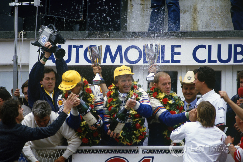 1986: Derek Bell, Hans-Joachim Stuck, Al Holbert