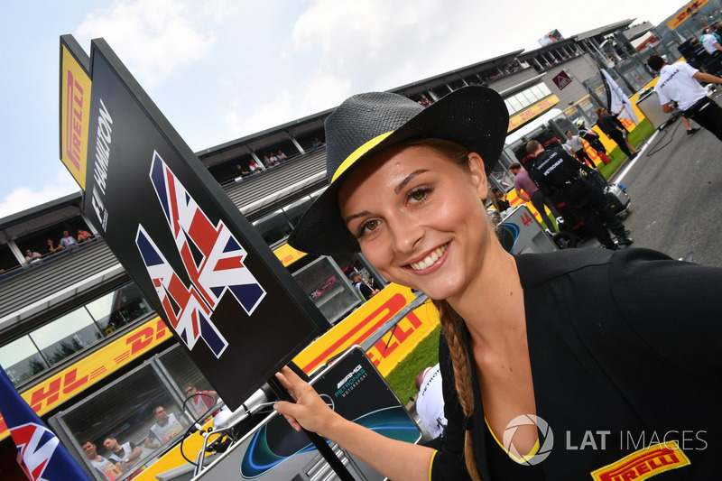 Grid girl
