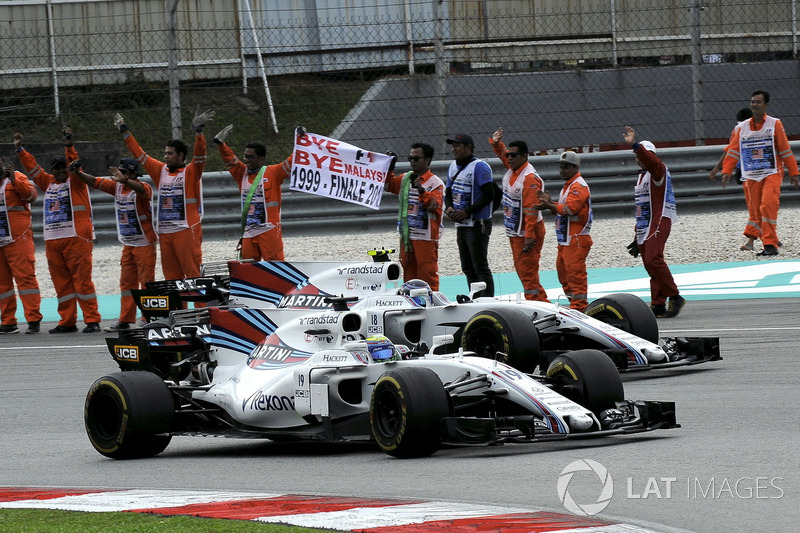 Felipe Massa, Williams FW40 and Lance Stroll, Williams FW40, setelah balapan