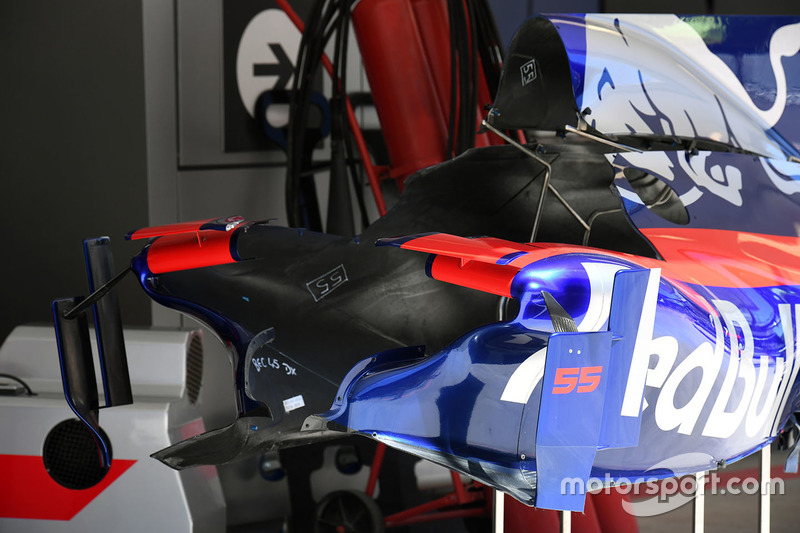 Chassis and aero detail of Carlos Sainz Jr., Scuderia Toro Rosso STR12