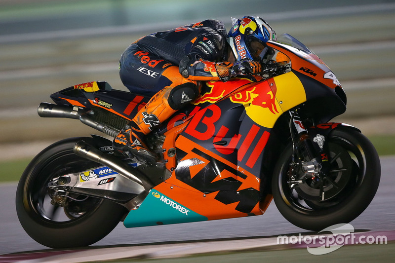 Pol Espargaro, Red Bull KTM Factory Racing at Qatar March Stiefel von Pol Espargaro, Red Bull KTM Factory Racing bei