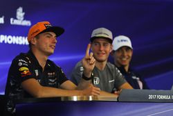 Max Verstappen, Red Bull Racing, Stoffel Vandoorne, McLaren en Esteban Ocon, Sahara Force India F1 i