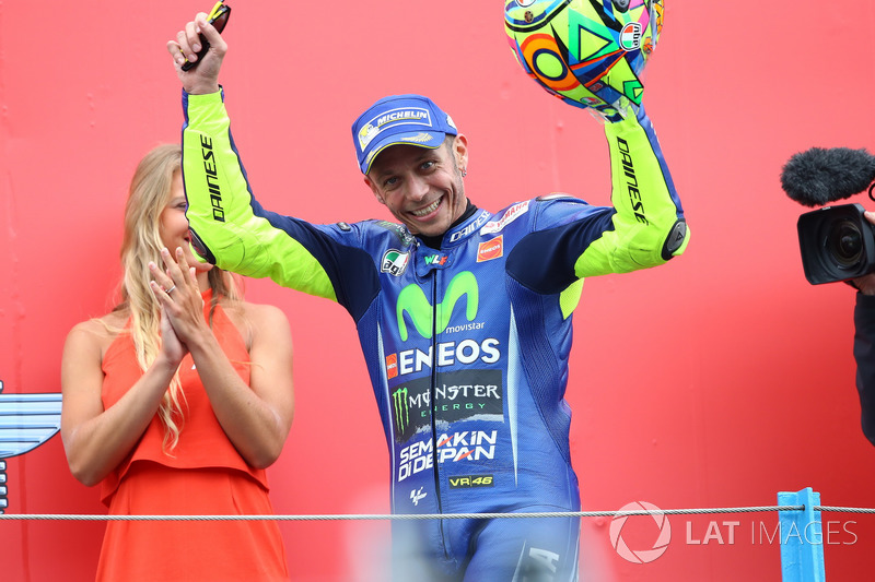 Podio: ganador de la carrera Valentino Rossi, Yamaha Factory Racing