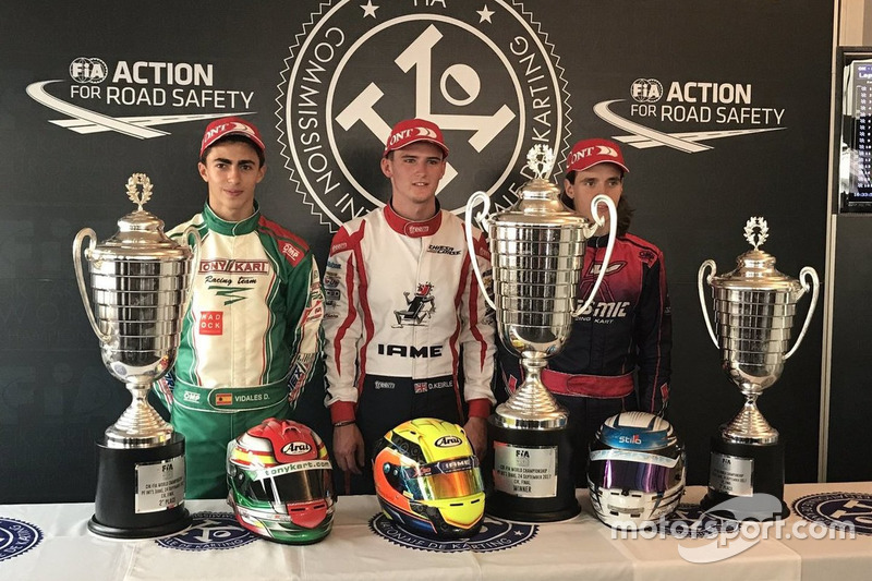 Karting CIK-FIA OK: Danny Keirle (en el centro)