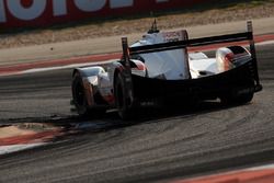 #2 Porsche Team Porsche 919 Hybrid: Timo Bernhard, Earl Bamber, Brendon Hartley