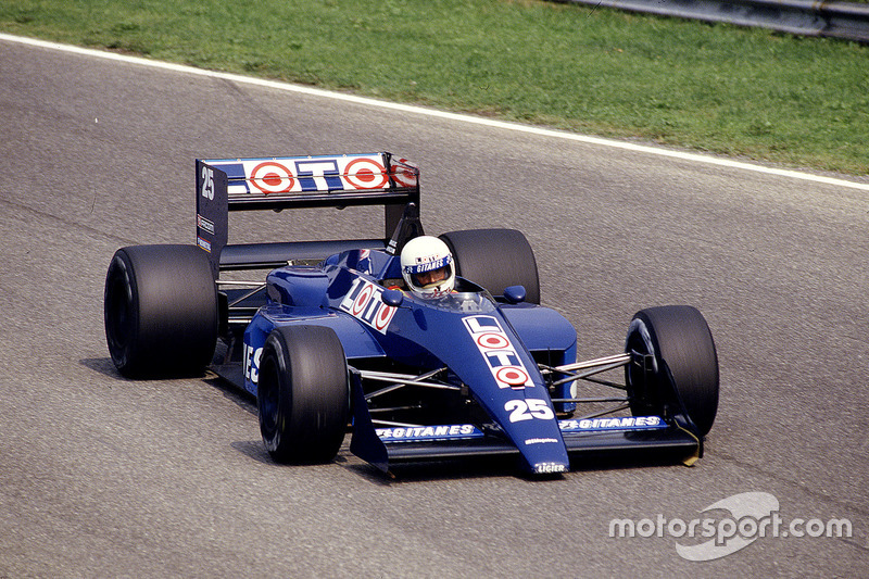 #25: Rene Arnoux, Ligier JS29C, Megatron